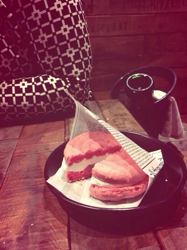 MetaPlat's tweet image. Gisteren waanzinnig gegeten bij canalla bistro @RicardCamarena Straks naar zijn andere restaurant