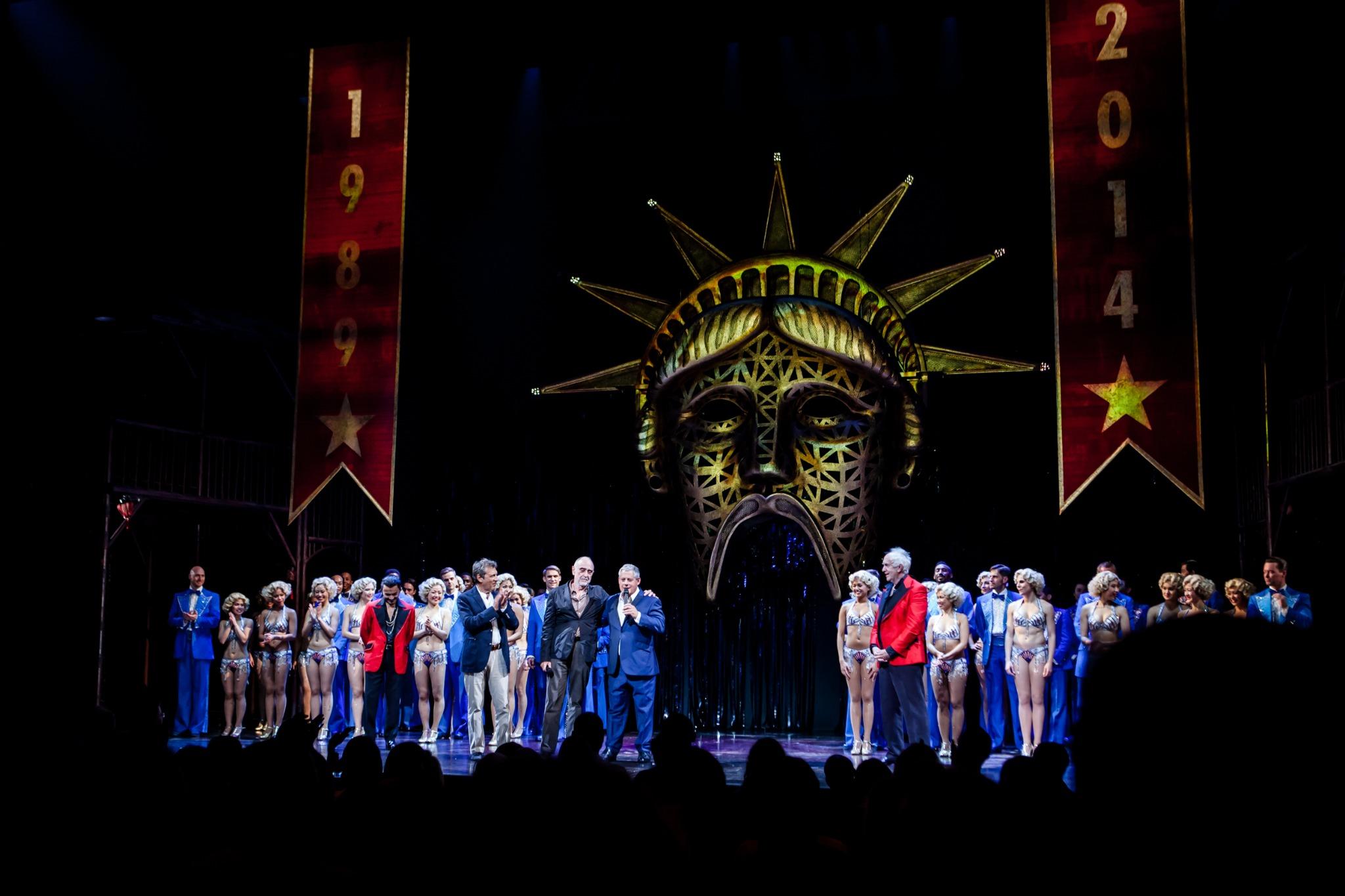 Happy Birthday to the legendary Sir Cameron Mackintosh! Photo: 