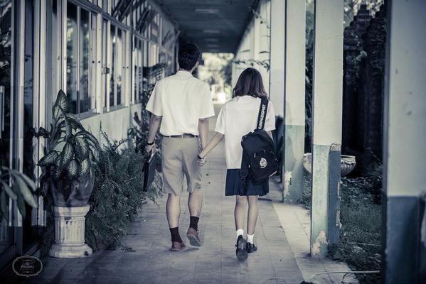 ssainted's tweet photo. ศิษย์รร.กำแพงเพชรพิทยาคมกลับมาถ่าย Pre-Wedding ที่รร. โง้ย อิจข่าาาา 💕 #kppfact http://t.co/kYFSFyQMDV