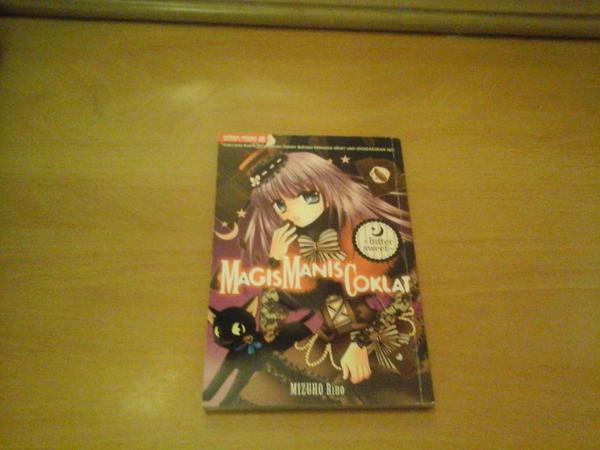 BSMolly15's tweet photo. Komik terpkai utk dijual RM5 setiap 1 buah buku
MAGIS MANIS COKLAT_BITTER SWEET/CREAMY SUGAR/DARK SPICE http://t.co/ckH8S6rgaK