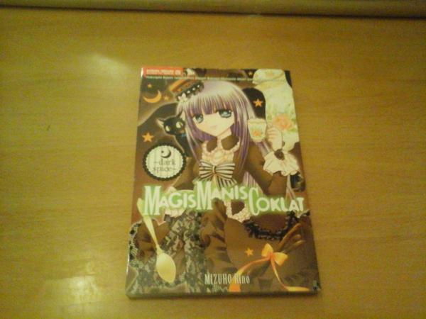 BSMolly15's tweet photo. Komik terpkai utk dijual RM5 setiap 1 buah buku
MAGIS MANIS COKLAT_BITTER SWEET/CREAMY SUGAR/DARK SPICE http://t.co/ckH8S6rgaK
