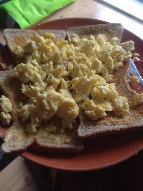 spyra360's tweet photo. Just made scrambled egg on toast :-) @ChristineSpyra http://t.co/bo9erGIz2H