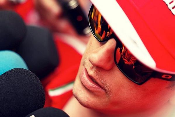 feainnewedd_v's tweet photo. #HappyBirthdayKimiRaikkonen #Kimi35 http://t.co/W0U9pFMbeK