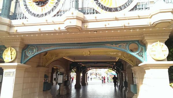 Embedded image permalink