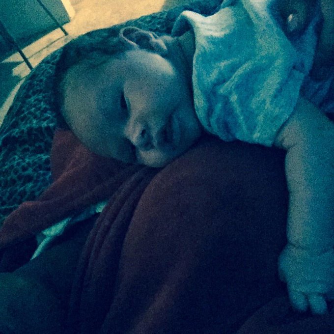 Up with my Stink ❤️ http://t.co/rmp9te0oeo<a href="/tag/wallpaper"class="tags"><span>#wallpaper</span></a>