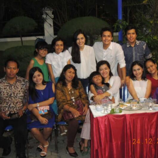 MiChellavers's tweet photo. Family where life begins and love never ends. Goodnight #Chellovers!π http://t.co/pTaqqE1U9q
