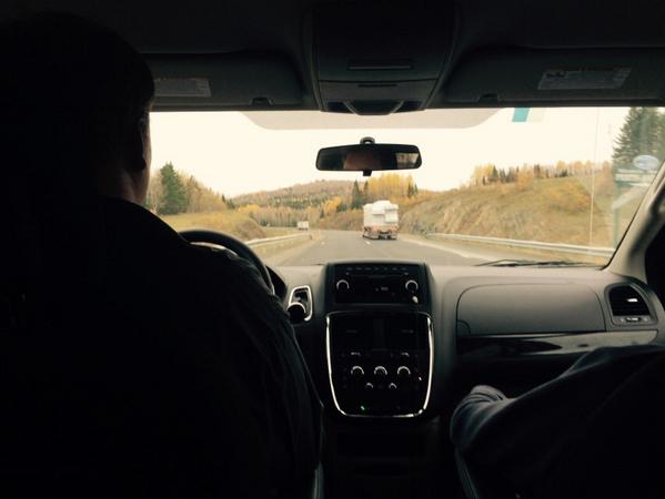 A shovel fell off a truck in front of us. I'm the guy who reacts by saying "woah-woah-woah"
#whenindoubtpanic