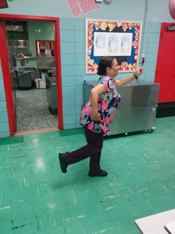 lamissy1's tweet photo. Ms. Colon being proactive with Solo Mighty Milers!!! http://t.co/u7FlNUS22R