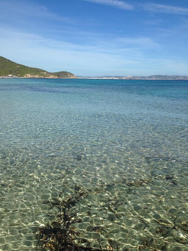 larrumb's tweet photo. @RakkiPerez @davitgonzalez estoy fatal !!!! 😜 http://t.co/vJmjrhgzVu