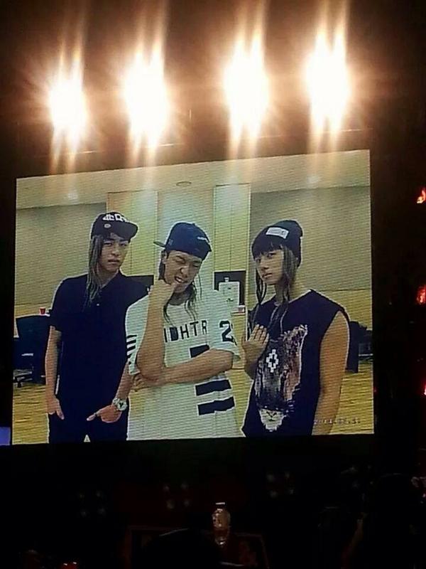 iKON_YG's tweet photo. [Fanmeeting] 14.10.17 #iKONMix and Match in Seoul
Wow! fantastic baby 

Cr hanna mum 
Via Junhoe fb http://t.co/ASeO8O6IDB