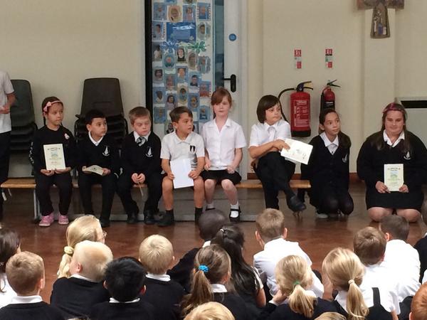 StCathsofSiena's tweet photo. Our weekly achievements assembly #lotsofgoodwork http://t.co/6VnWgvCUbr