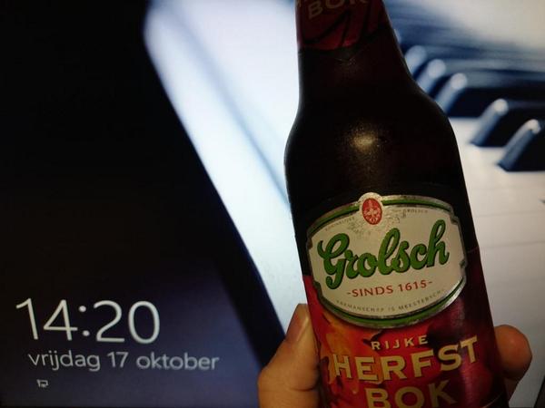 BurcksOfficial's tweet photo. Quick fix on my new track before going to Amsterdam! #newtrack #groove #ade http://t.co/YhAIJO3dX6