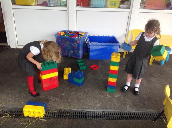 stbridesprimary's tweet photo. How high can you build the blocks? http://t.co/cVcTBPRl7b