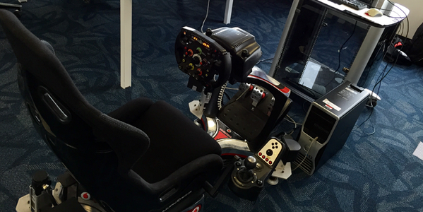 EASPORTSF1's tweet photo. This is our setup for the day. Show us yours using #F1Setup and weโll RT our favourites! #F12014 http://t.co/1q4NOVUOYp