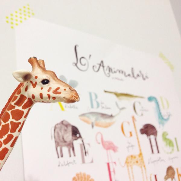 gemmavica's tweet photo. Si, si, si! L'Animalari de @ppstudiobcn ja està aquí! ✌️ al Pol li va encantar la sorpresa! #animalari #ppstudio http://t.co/TQjFlGCFCB