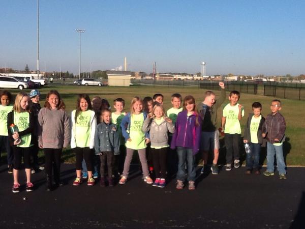 KrinnMrs's tweet photo. Walkathon 2014-room21 http://t.co/w6sCZFBqvf
