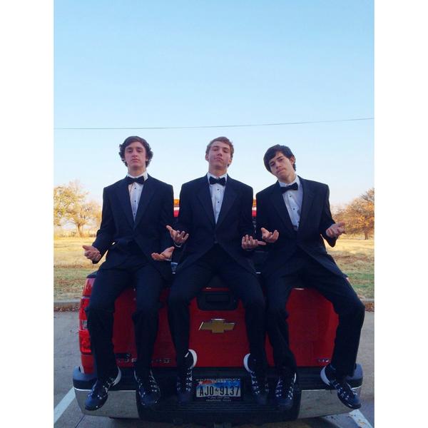 JoshFink23's tweet photo. happy birthday to a friend, a hero. @Cody_Carver 

what's up Wat @Bwatt13 http://t.co/QOWkQiasWt