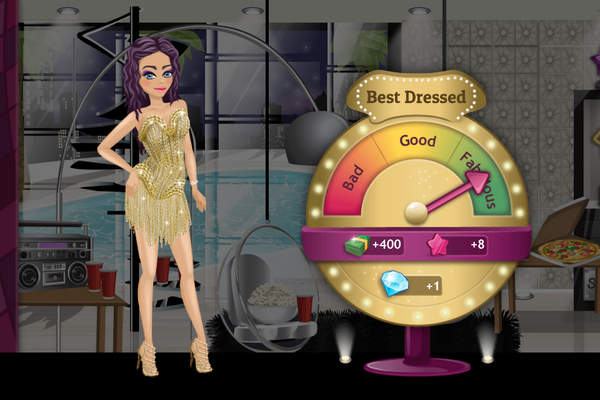 immiieeee's tweet photo. Oh, wow! It seems I’m the best dressed at the party! #SUPERSTARLIFE https://t.co/jkFh0KN0dV http://t.co/zH5SrtFBmv