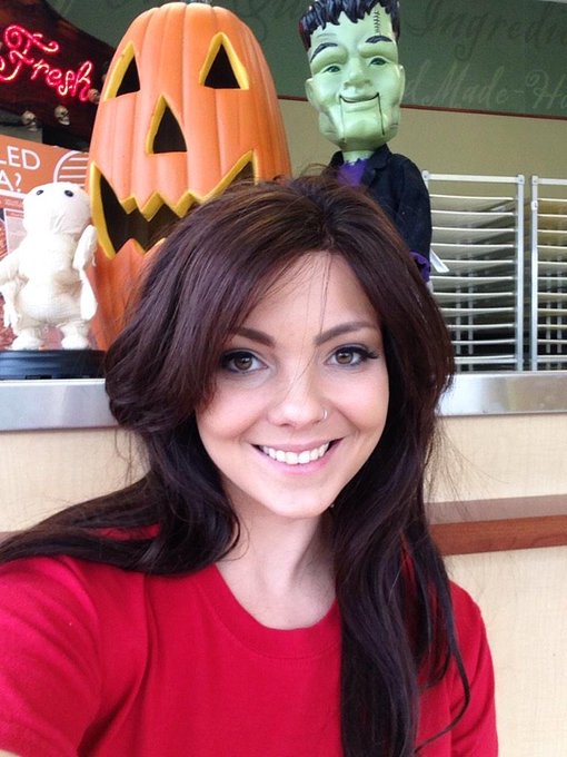 A #friskyfriday with my friends 😂🎃👻 @MissSocialNet http://t.co/e1bMAhqAMf<a href="/tag/friskyfriday"class="tags">#friskyfriday</a><a class="tags" target="_blank" title="On Twitter" href="/?out=eyJ0eXAiOiJKV1QiLCJhbGciOiJIUzUxMiJ9.eyJpYXQiOjE3MjIzNTcxNTIsImlzcyI6InR3cG9ybnN0YXJzLmNvbSIsIm5iZiI6MTcyMjM1NzE1MiwiZXhwIjoxNzUzODkzMTUyLCJyZWRpcmVjdF91cmwiOiJodHRwczovL3R3aXR0ZXIuY29tL01pc3NTb2NpYWxOZXQifQ.vC2kTZj4C4PdmgdQk1OER6Of9tRIalbNm5I5GlzkCdj2YLLpr7Mj1ihr1Owwun91I4KhO_fo50bLSQsd_dqaug">@MissSocialNet</a>