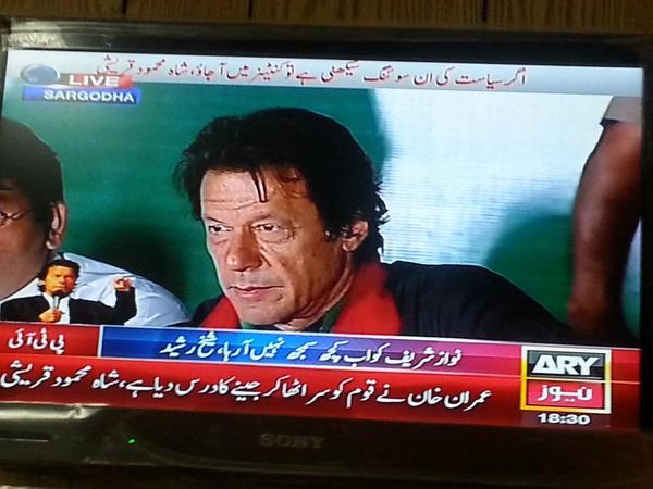 gulmuhammad195's tweet photo. @@ArshhhPTI k http://t.co/1engMi94n4