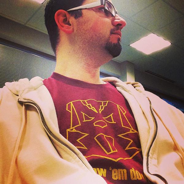 involvedtees's tweet photo. CUBICAL REPRESENT! #GnawEmDown Friday! #Gophers RT @Skvazer: @involvedtees Go Gold! #gnawemdown #involvedtees #big10 http://t.co/cOBUSzFboD
