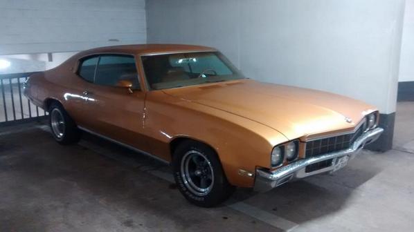 kylemitchell's tweet photo. Buick Skylark, around a '72 model RT @zAutobahnDRIVER: Americans, what car is this? Buick something or other...? http://t.co/1FPD0Lx6pt