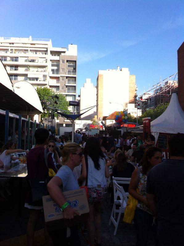 Ya arranca el segundo día. Los esperamos en el Dorrego. #Masticar