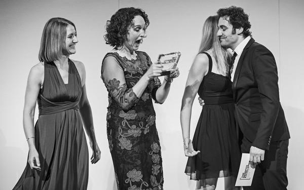 EnExcellence's tweet photo. #BenExAwards WINNING CAPTION: "Mmm.. her hair smells nice. I think we use the same shampoo." http://t.co/0nofimjxwO