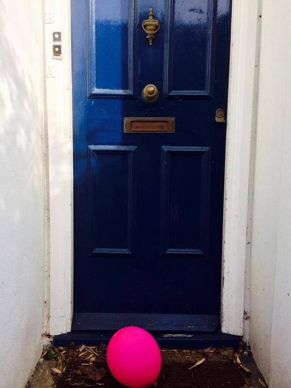 emmattwood's tweet image. A pink balloon on the doorstep! A sign from the universe? @NickFinegan #ParadiseProject