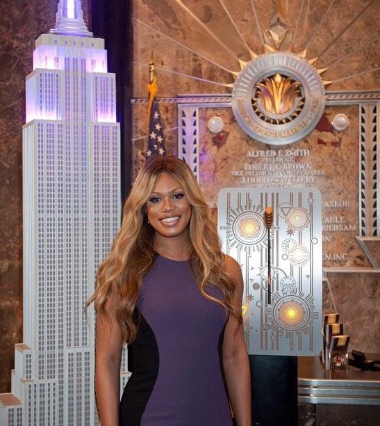 FrontiersMedia's tweet image. .@Lavernecox lights up Empire State Building one night + debuts #TheTWord the next @LogoTV frontiersla.com/frontiers-blog…