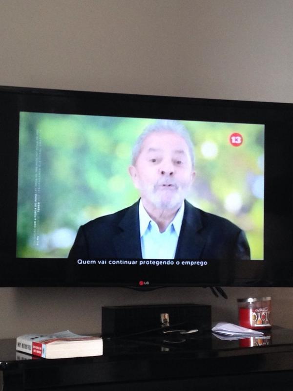 GidaltiAlencar's tweet photo. Lula diz vamos comparar o governo do PSDB com o PT!
Simples: A cupula do PT esta toda na cadeia e o resto a caminho! http://t.co/dkv0tHExzR