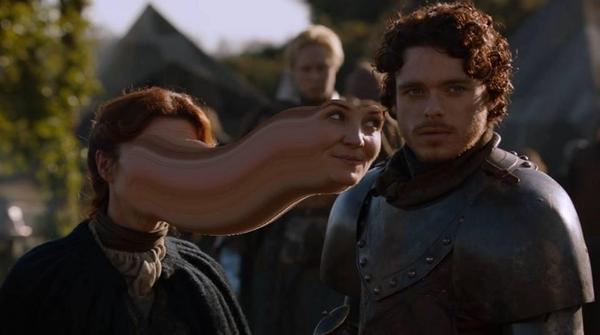 TE GUSTA ESA PILINGUI DE VOLANTIS, ¿EH, ROBB? ¿EH, EH?