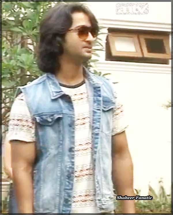 Embedded image permalink