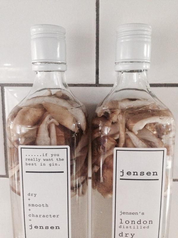 HackneyHardware's tweet image. Red Snappers at the ready!
Shiitake infusions for tomorrow's @BrekkerCharles at @pillboxkitchen with @JensenGin