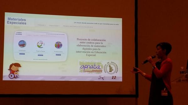 Seyla presenta nuestra web materialesespeciales.com que el IPP realiza en colaboración con <a href="/Apnaba/">Apnaba</a> en el #SIMOEducacion