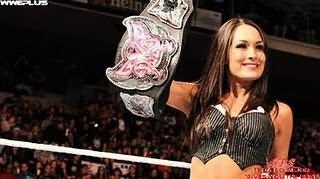 femalereigns's tweet photo. #FlashbackFriday When the Divas' Divsion was being represented by Royalty. #QueensOfWWE http://t.co/p7ZCv6ebpN