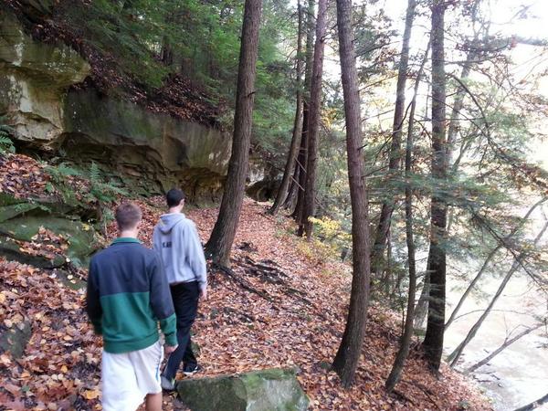 CFCoachBA's tweet photo. Great morning hike with #chagreen! Beautiful morning for @clevemetroparks http://t.co/AFYV6TFwWq