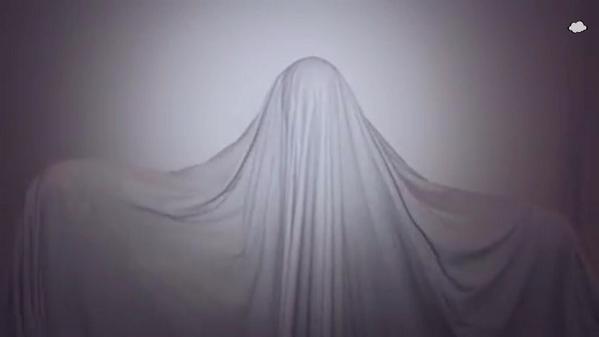 marrrangely's tweet image. STILL DONT KNOW IF I SHOULD GO BE FACEBOOK OR SNAPCHAT FOR HALLOWEEN @jccaylen #JcsNewVideo