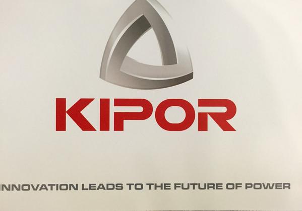Team QSW and team K- 66 join together to welcome Kipor generators as sponsors.