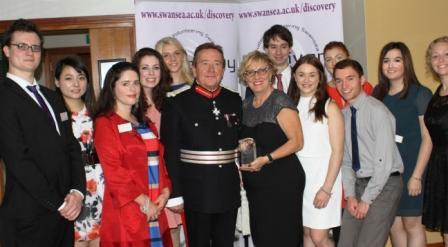 Embedded image permalink