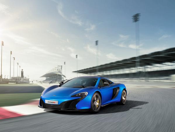 McLaren Scottsdale is heading to the track for a charity track event with SportTruckRV! bit.ly/1vo61GX