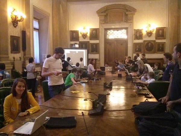 coderdojopd's tweet photo. La presentazione dei lavori dei ninja @MiurSocial @SteGiannini @CoderDojoItalia @dskutz @tarmelop #CoderMIUR http://t.co/894IPXoOd3