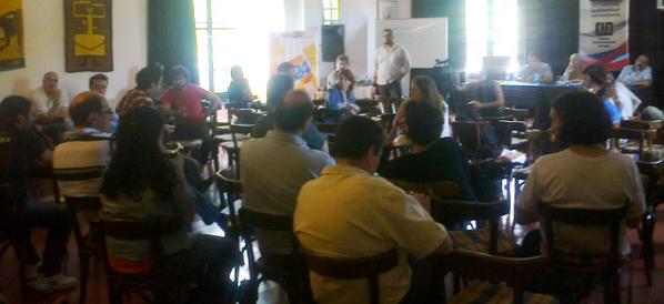 Continúa la I Jornada sobre Gestión de Medios Universitarios en Córdoba con la organización de #RENAU y <a href="/ARUNAradios/">ARUNA </a>