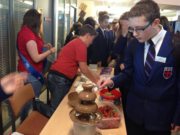 miss_gpeacock's tweet photo. @OutwoodBydales What a buzz around school today! Well done to everyone involved in the campaigns for school president http://t.co/pxCjSZCqsO