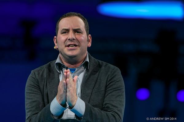 salesforcedoc's tweet photo. The ever-passionate @adamse announcing the @salesforce Hackathon @dreamforce winners yesterday! #DF14 #df14hack http://t.co/U058mjceF5