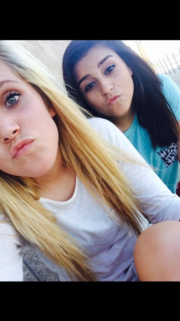 schafer_kailey's tweet photo. happy birthday pey10 I love you so much and im glad that you've been my BESTFRIEND for so long, your the best pey💙✊😍😘 http://t.co/IPKjatbnaC