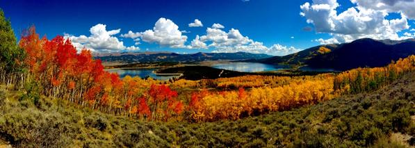 BounceBack303's tweet photo. *Enjoy the View*
https://t.co/98Gveav3KY
(Via  @WSFMR // @OnlyInBoulder #Boulder #Colorado
 #COFall #TwinLakes @OnlyInColorado