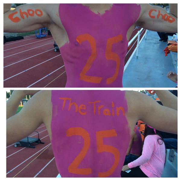 Stormado_11's tweet photo. My BADASS paint job on @huntercombes to rep @TannerHoekman! #pinkout #beatmcpherson http://t.co/vN7BhwvKFz
