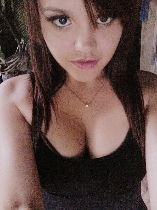 kimmiperdomo's tweet photo. Hahaha me encantan mis ojos ♡♥★■ http://t.co/3EduKsqawy