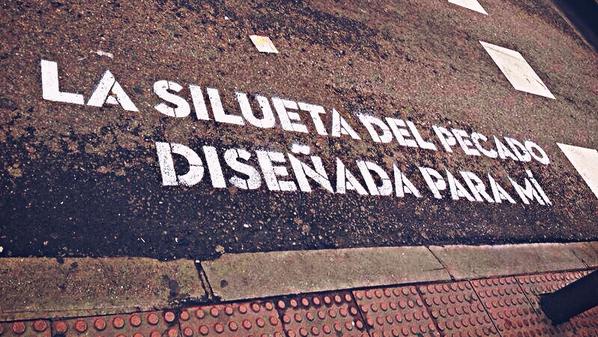 FrasesLei's tweet photo. 'La silueta del pecado diseñada para mí'. http://t.co/4ei7AeY1w3